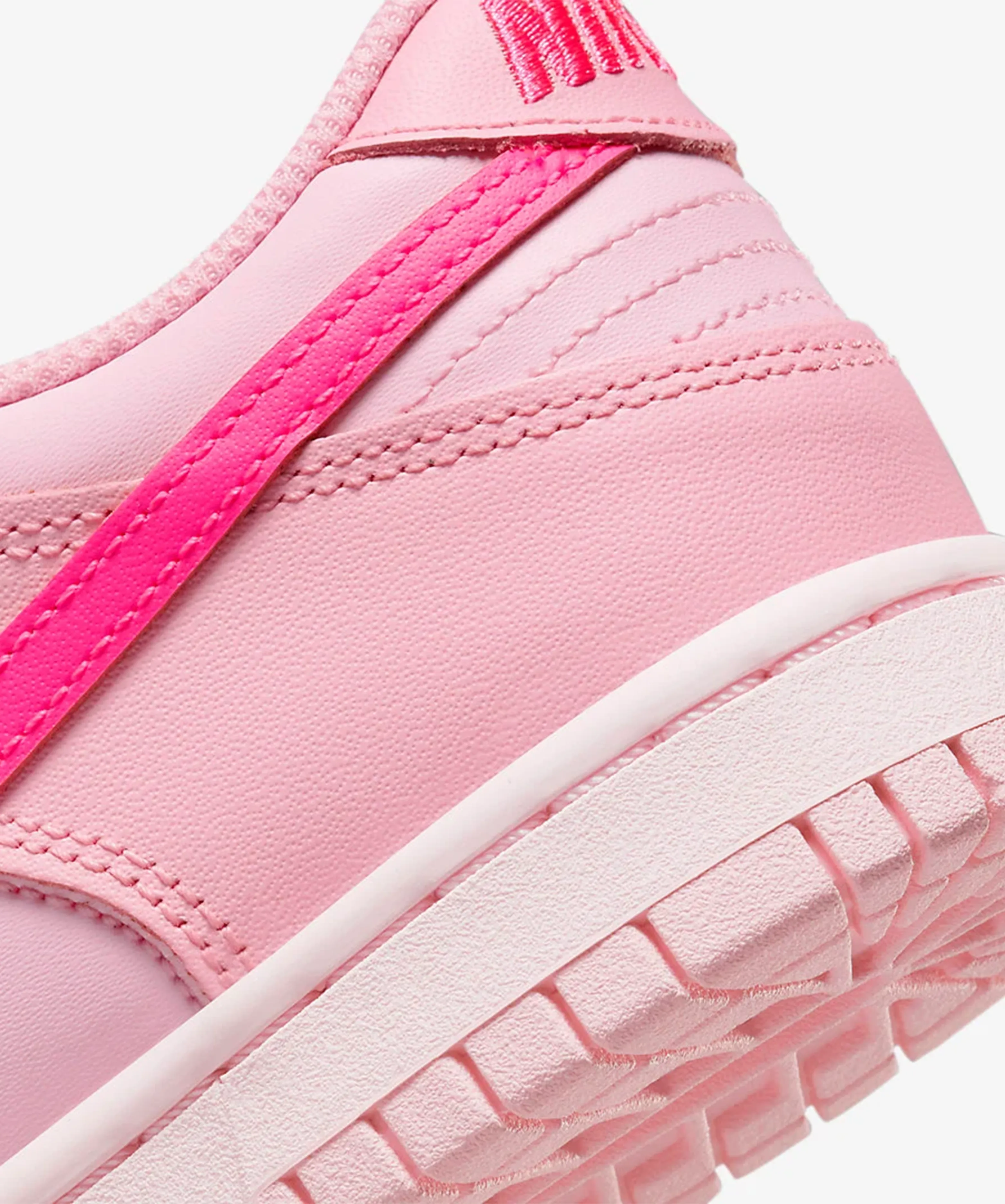 Nike Dunk Low 'Triple Pink' (GS)
