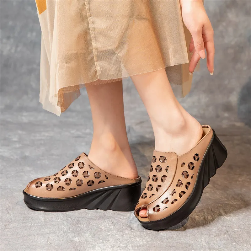 USS Shoes Nahir Women's Peep Toe Wedge Sandals
