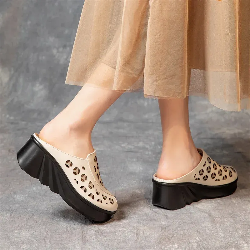 USS Shoes Nahir Women's Peep Toe Wedge Sandals